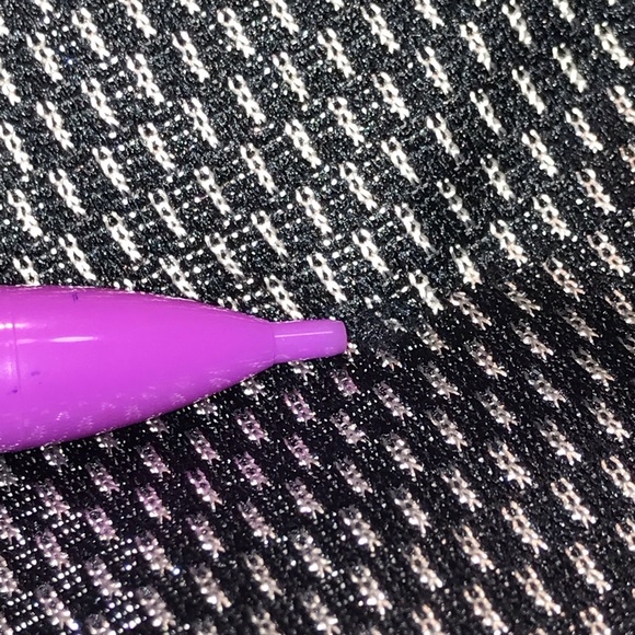 3/$34 UNDER ARMOUR HEAT GEAR SHORTS SILVER/GREY GIRLS SIZE  M/YOUTH - Picture 10 of 16